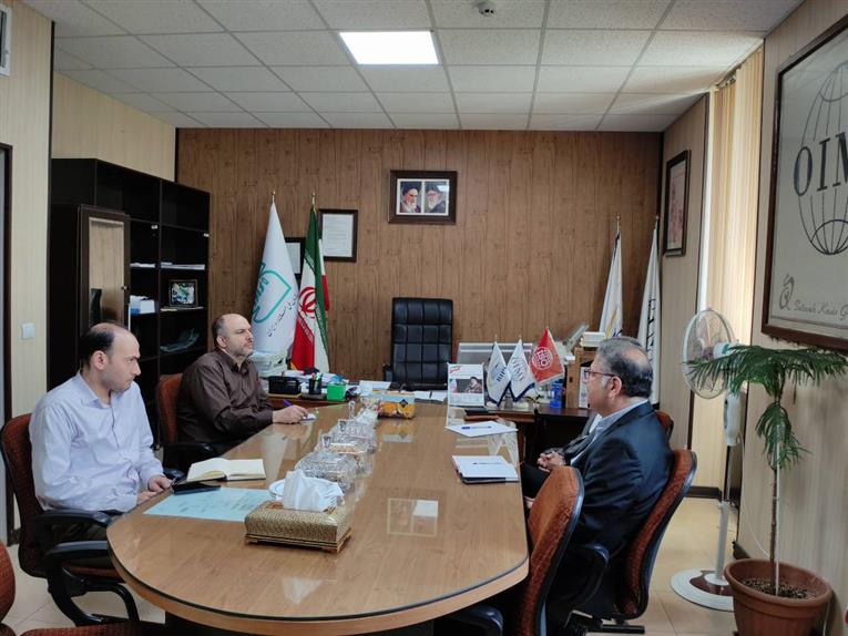 نشست مشترک ریاست مرکز اندازه‌شناسی، اوزان و مقیاس‌ها با انجمن آزمایشگاه‌های آزمون و کالیبراسیون استان تهران